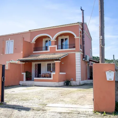 Markatis House With Views To Corfu East