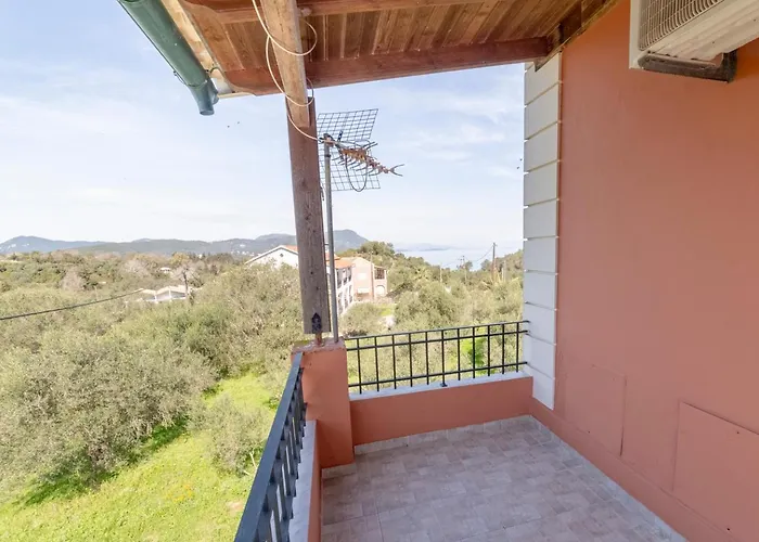 Markatis House With Views To Corfu East Kato Spilaion