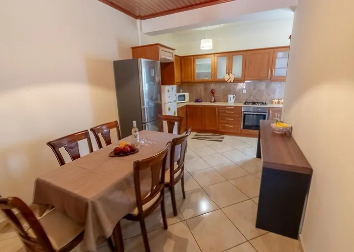 Markatis House With Views To Corfu East * Kato Spilaion